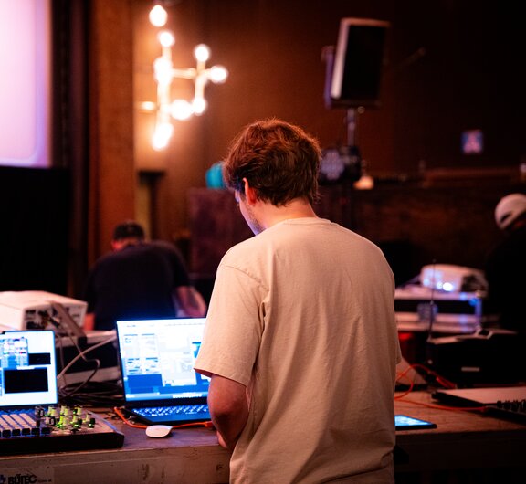 VJ-Battle 2024 ©Johannes Hofmann_03.jpg