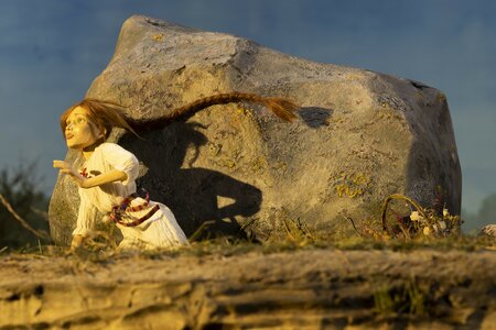 The Shadow Of Dawn, Olga Stalev, EE 2024_01.jpg